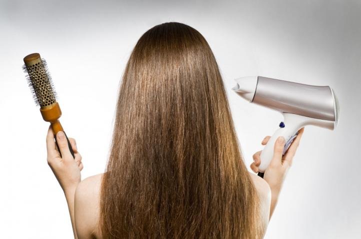 Как избавиться от электризации волос